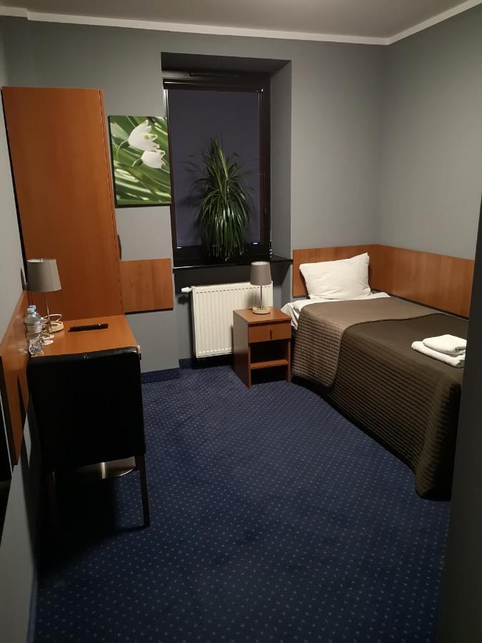 Hotel Level Rypin Екстер'єр фото